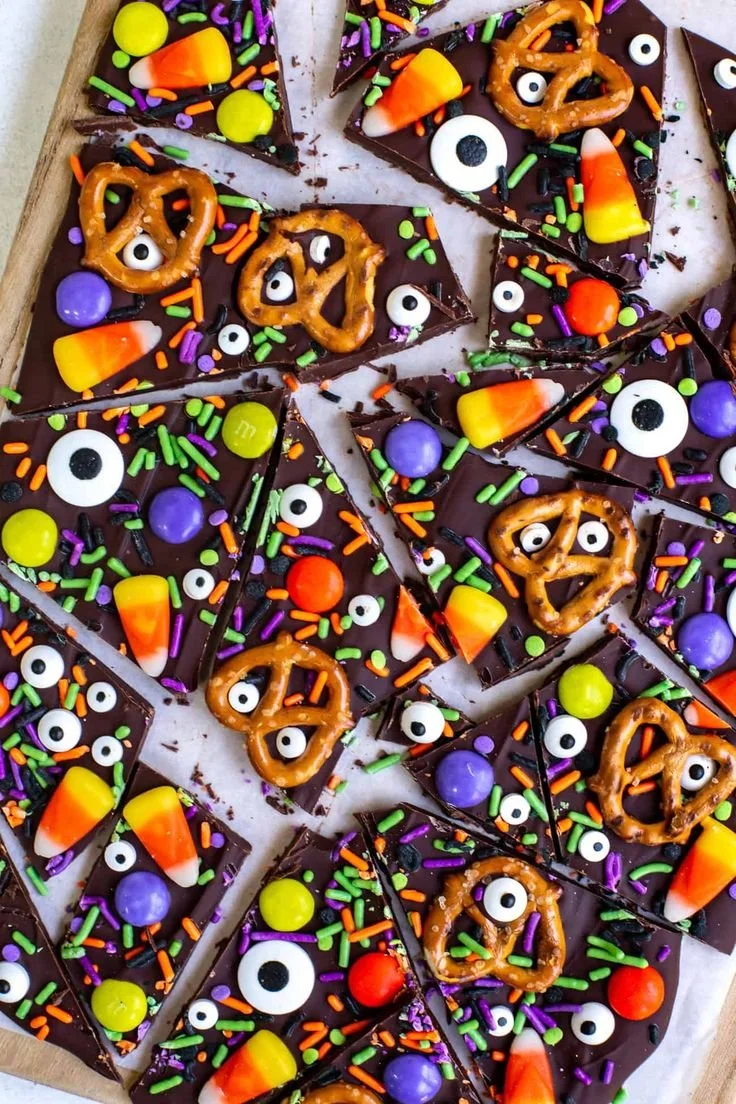 Cute Halloween party treats including chocolate bark and bake sale ideas.